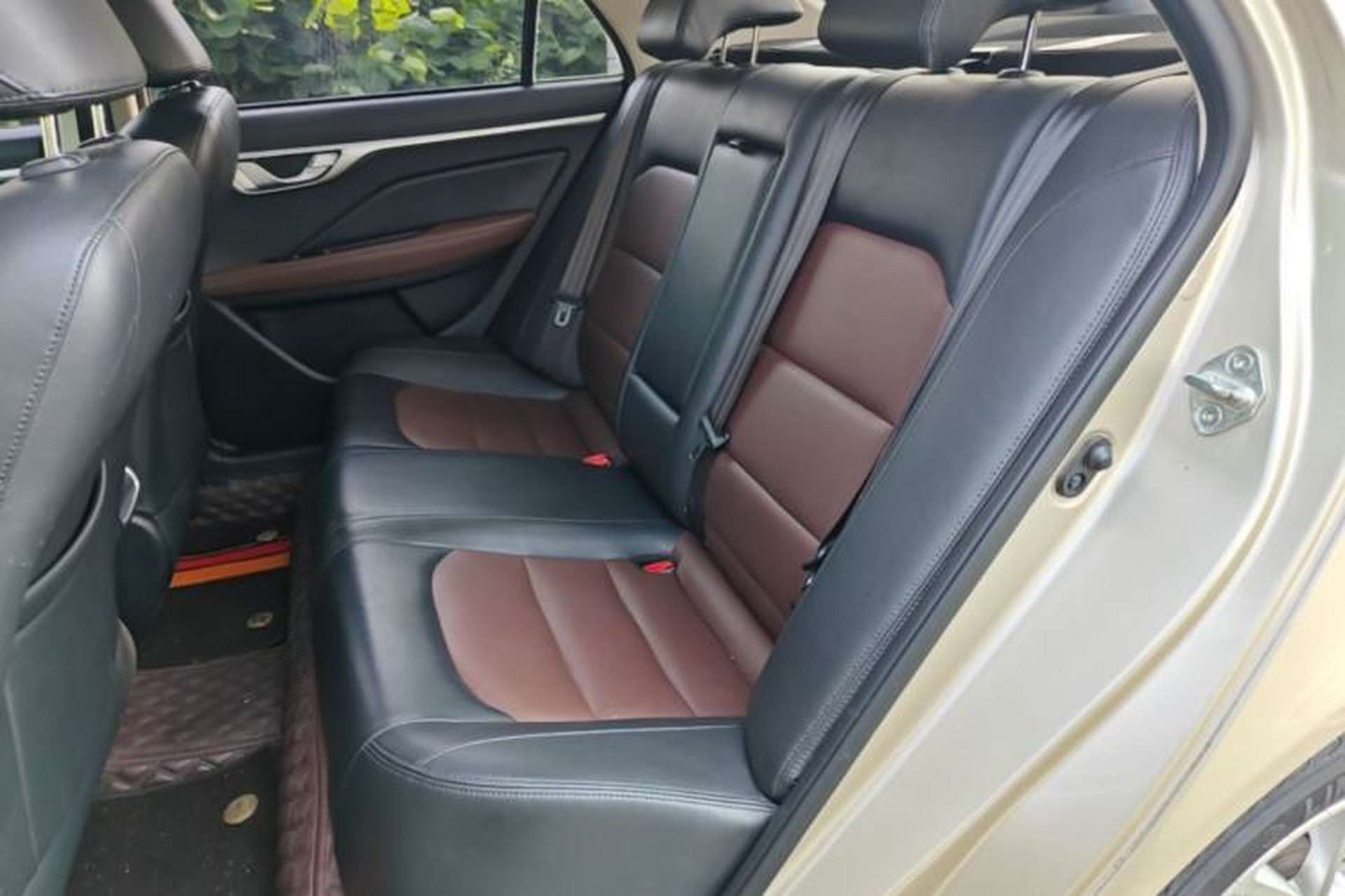 Used Geely Auto Vision 2018 1.5L Automatic Happiness Edition Left Rear Seat