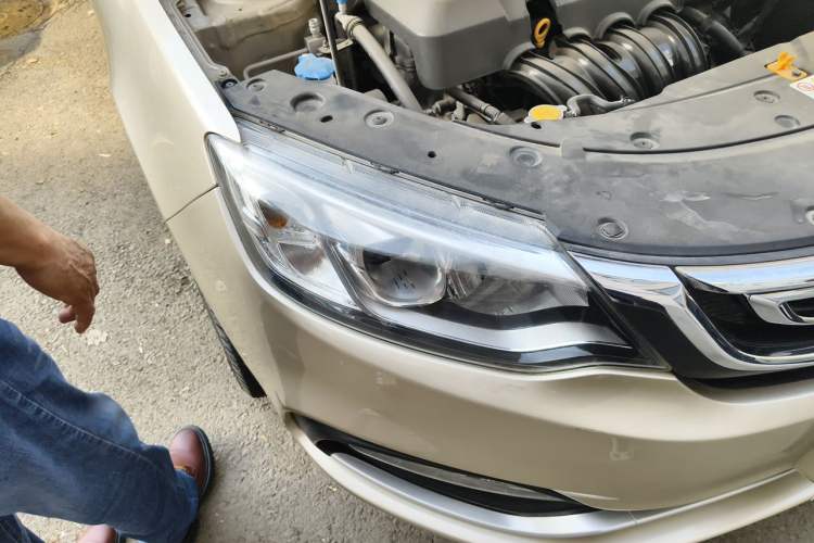 Used Geely Auto Vision 2018 1.5L Manual Happiness Edition Right Front Headlight