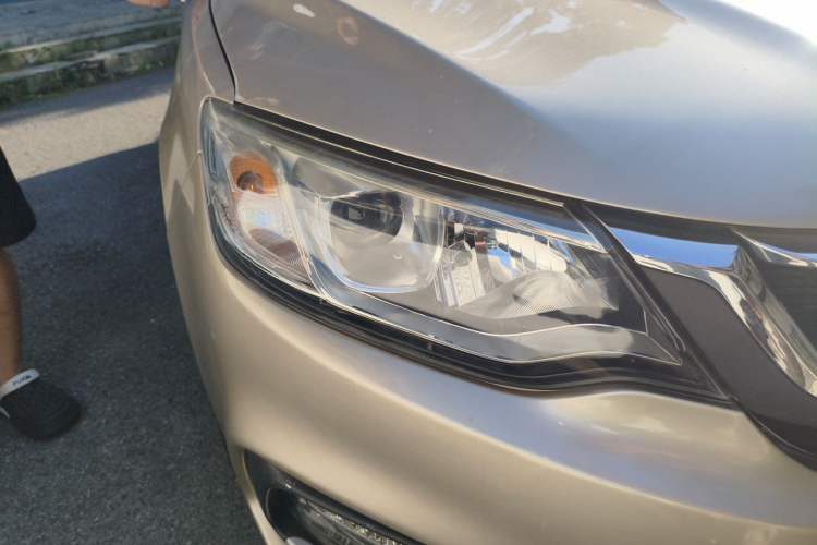 Used Geely Auto Vision 2018 1.5L Automatic Prestige Model Right Front Headlight