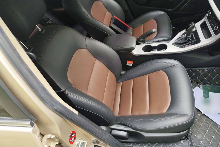 Used Geely Auto Vision 2018 1.5L Automatic Happiness Edition Right Front Seat