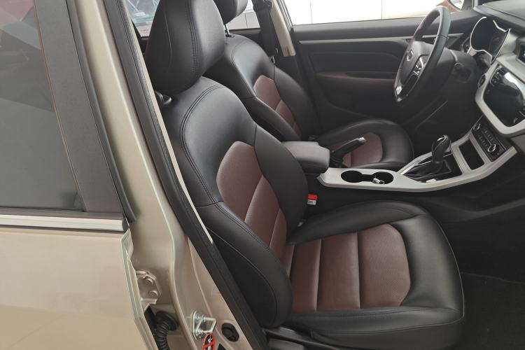 Used Geely Auto Vision 2018 1.5L Automatic Happiness Edition Right Front Seat