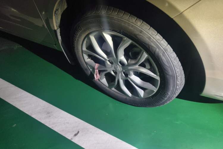 Used Geely Auto Vision 2018 1.5L Manual Happiness Edition Right Front Wheel Hub