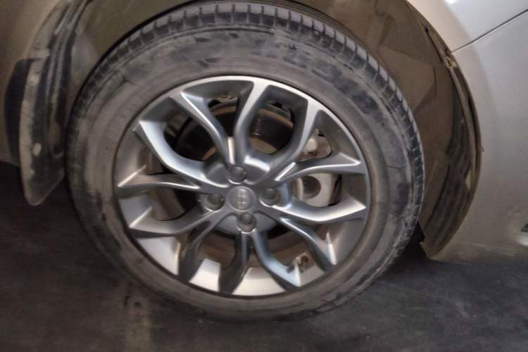 Used Geely Auto Vision 2018 1.5L Manual Happiness Edition Right Front Wheel Hub