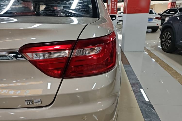 Used Geely Auto Vision 2018 1.5L Automatic Happiness Edition Right Rear Taillight