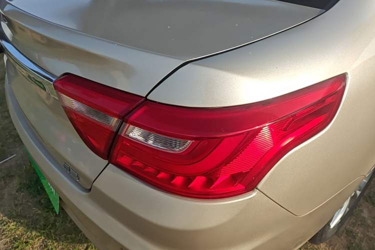 Used Geely Auto Vision 2018 1.5L Automatic Happiness Edition Right Rear Taillight