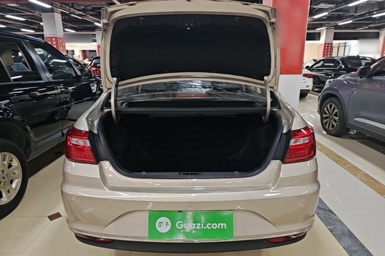Used Geely Auto Vision 2018 1.5L Automatic Happiness Edition Trunk
