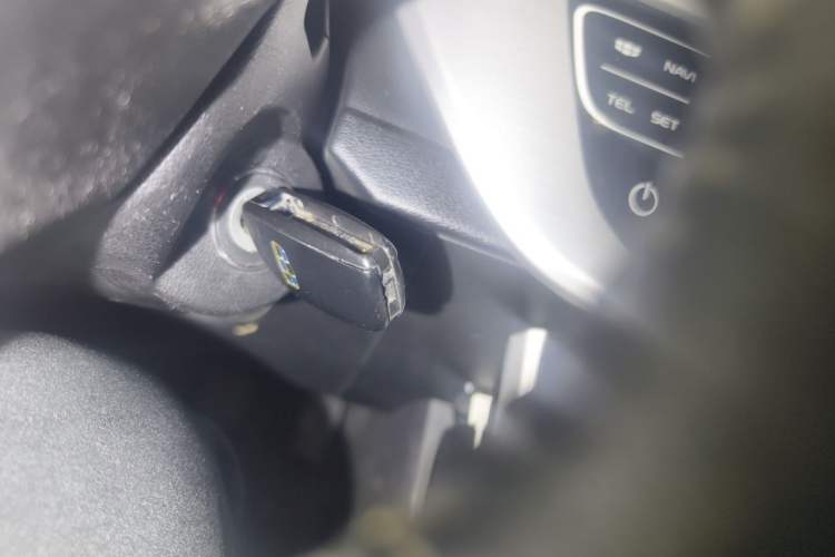 Used Geely Auto Vision 2018 1.5L Manual Happiness Edition Vehicle Key