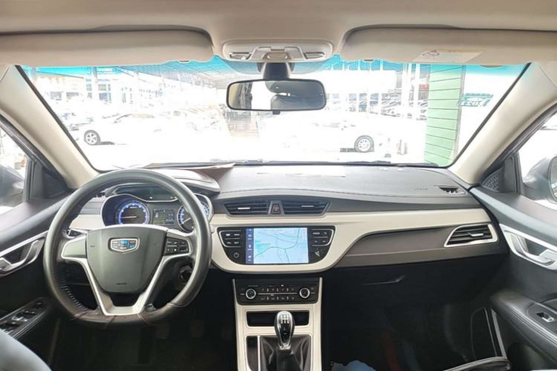 Used Geely Auto Vision 2018 1.5L Manual Happiness Edition Center Console