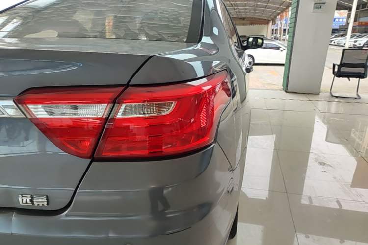 Used Geely Auto Vision 2018 1.5L Manual Happiness Edition Exterior 3