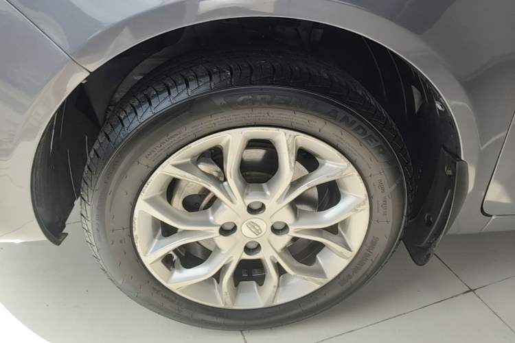 Used Geely Auto Vision 2018 1.5L Automatic Happiness Edition Exterior 4