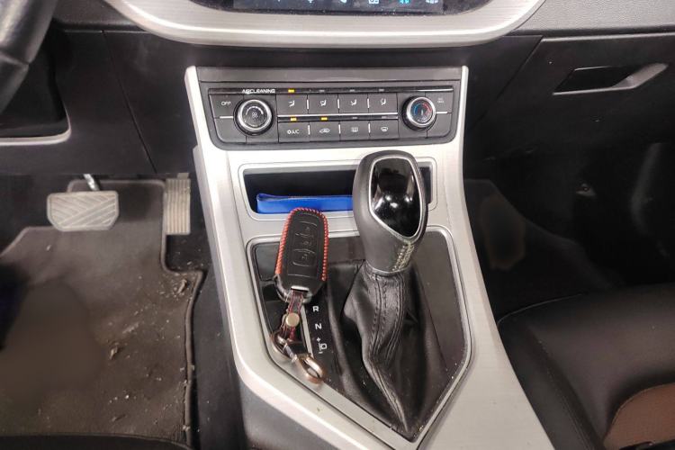 Used Geely Auto Vision 2018 1.5L Automatic Prestige Model Gear Lever