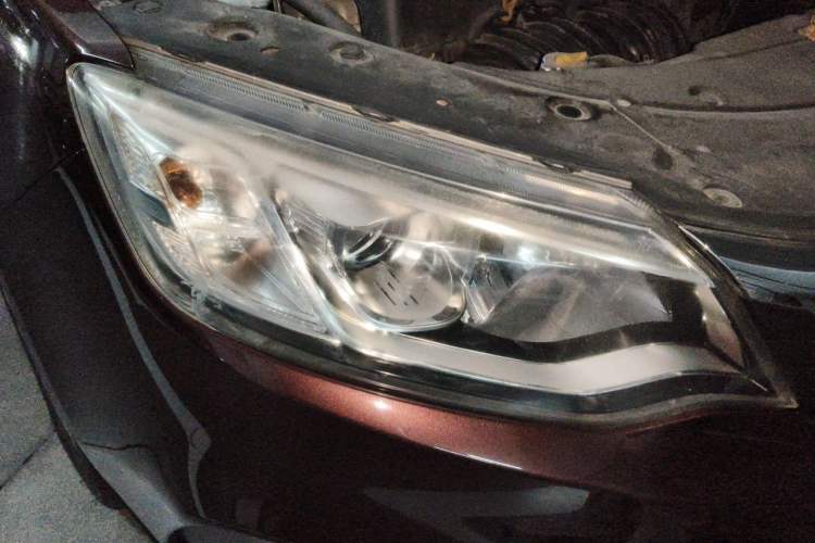 Used Geely Auto Vision 2018 1.5L Automatic Happiness Edition Right Front Headlight