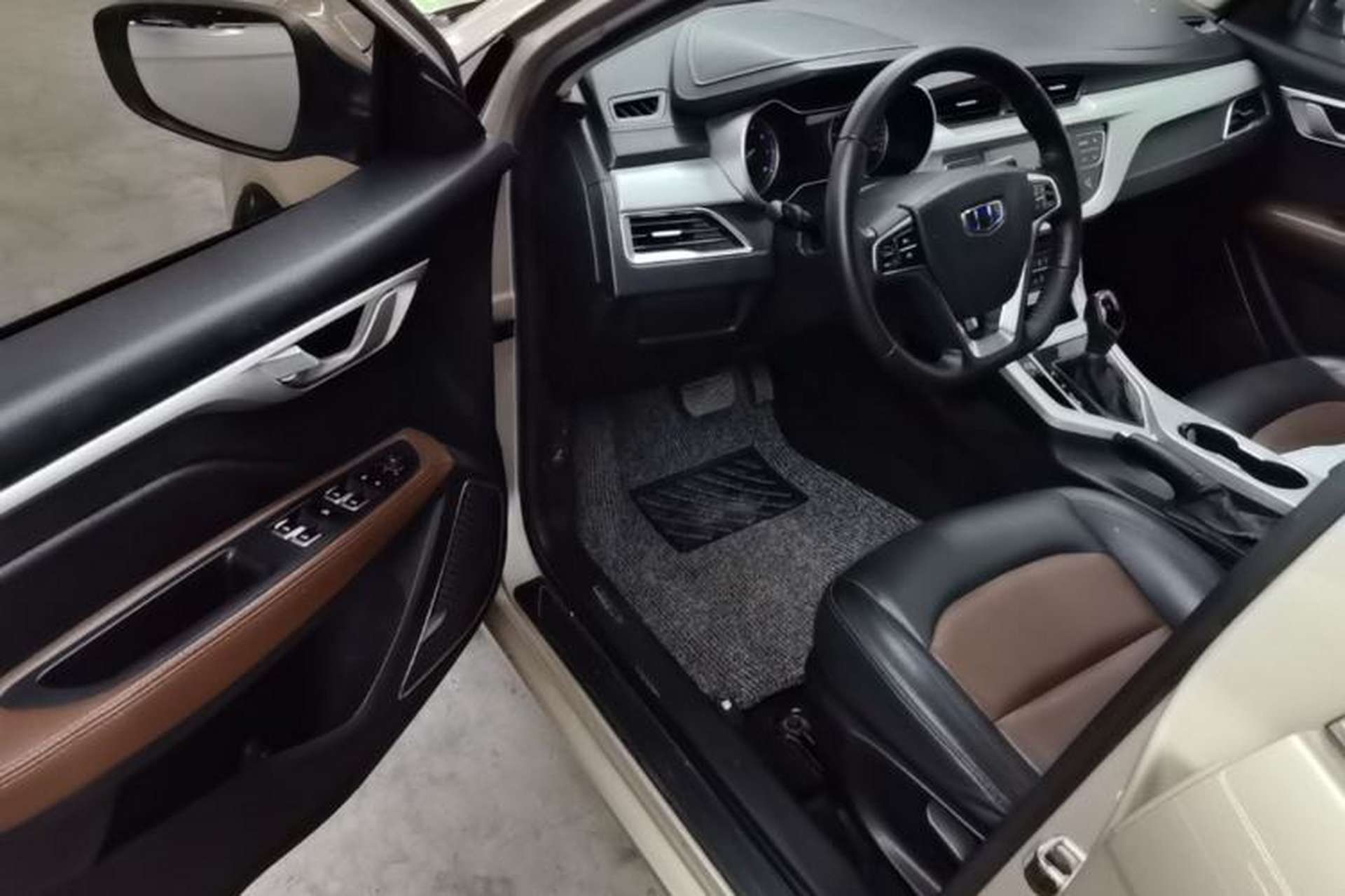 Used Geely Auto Vision 2018 1.5L Automatic Prestige Model Driver Seat