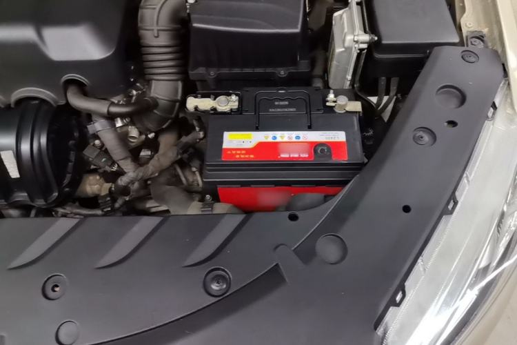 Used Geely Auto Vision 2018 1.5L Automatic Happiness Edition Engine Bay Left