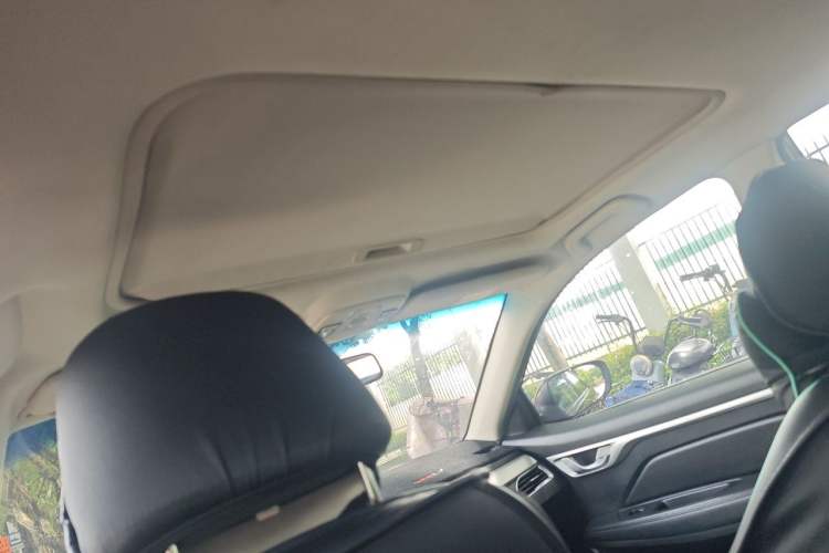 Used Geely Auto Vision 2018 1.5L Manual Happiness Edition Headliner