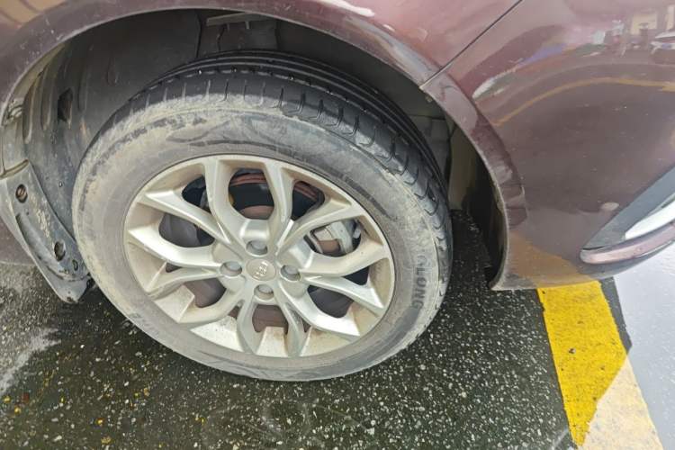 Used Geely Auto Vision 2018 1.5L Manual Happiness Edition Right Front Wheel Hub