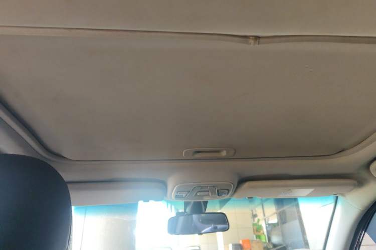 Used Geely Auto Vision 2018 1.5L Manual Happiness Edition Headliner