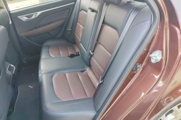 Used Geely Auto Vision 2018 1.5L Automatic Happiness Edition Interior 4