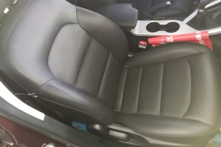 Used Geely Auto Vision 2018 1.5L Manual Happiness Edition Right Front Seat