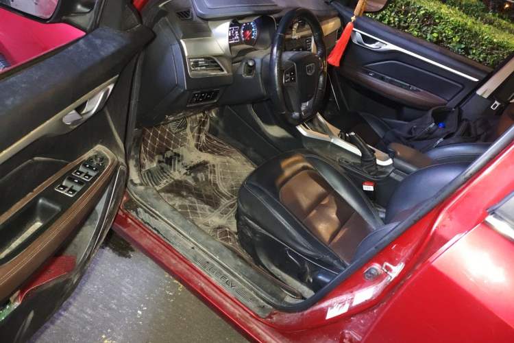 Used Geely Auto Vision 2018 1.5L Automatic Happiness Edition Driver Seat