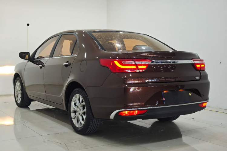 Used Geely Auto Vision 2018 1.5L Automatic Happiness Edition Exterior 3
