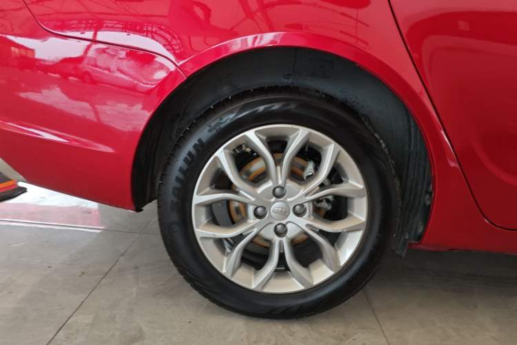Used Geely Auto Vision 2018 1.5L Manual Happiness Edition Exterior 5