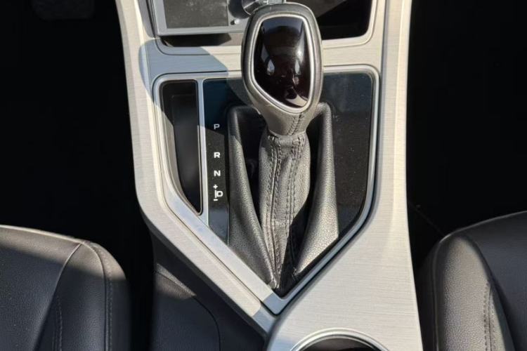 Used Geely Auto Vision 2018 1.5L Automatic Happiness Edition Gear Lever