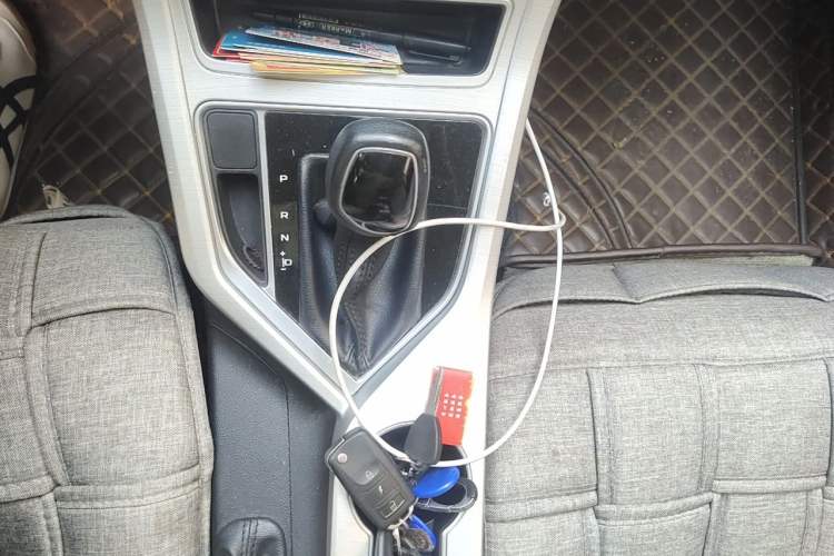 Used Geely Auto Vision 2018 1.5L Automatic Happiness Edition Gear Lever