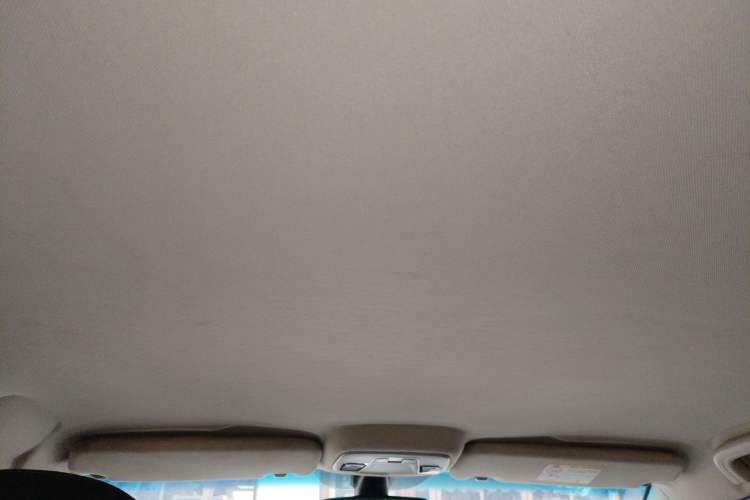 Used Geely Auto Vision 2018 1.5L Manual Happiness Edition Headliner