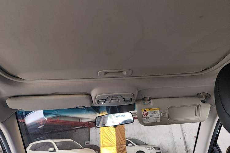 Used Geely Auto Vision 2018 1.5L Automatic Happiness Edition Headliner