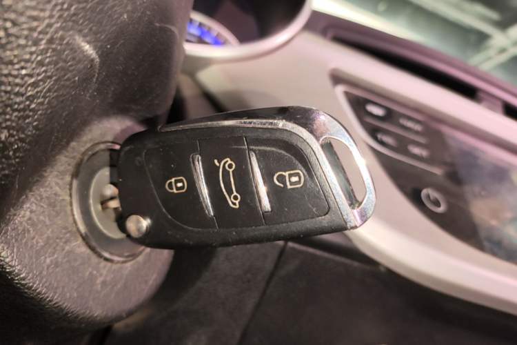Used Geely Auto Vision 2018 1.5L Manual Happiness Edition Interior 1