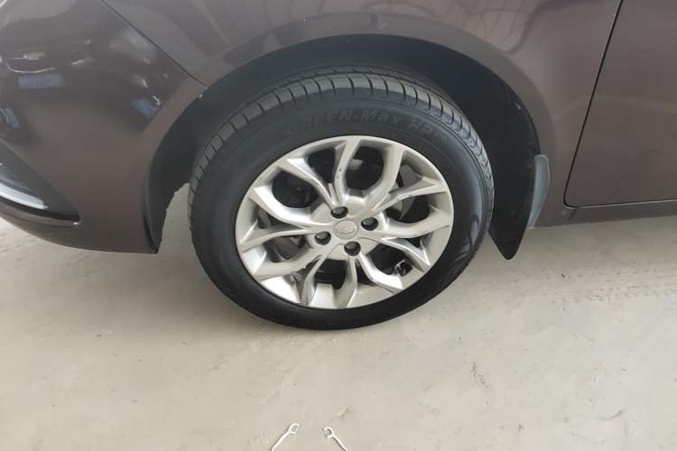 Used Geely Auto Vision 2018 1.5L Manual Happiness Edition Left Front Wheel Hub