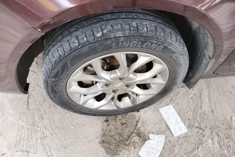 Used Geely Auto Vision 2018 1.5L Manual Happiness Edition Left Front Wheel Hub