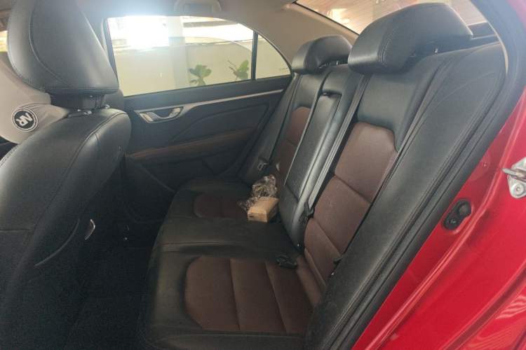 Used Geely Auto Vision 2018 1.5L Automatic Happiness Edition Left Rear Seat