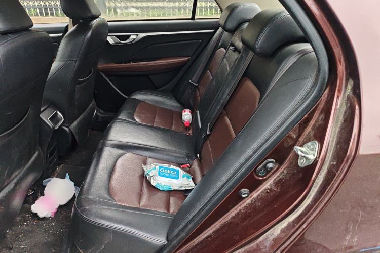Used Geely Auto Vision 2018 1.5L Automatic Happiness Edition Left Rear Seat