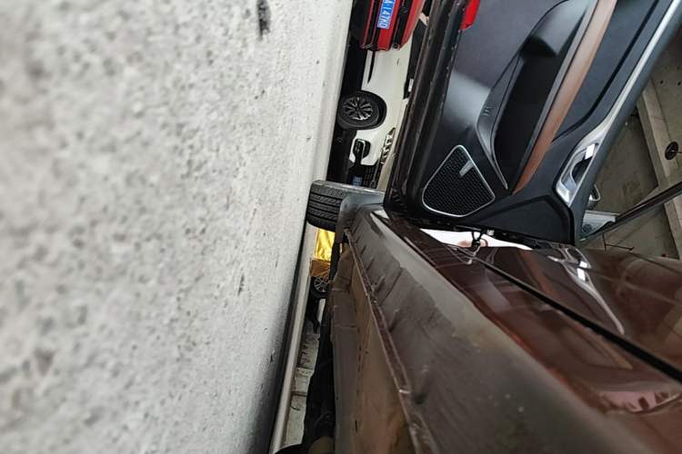 Used Geely Auto Vision 2018 1.5L Automatic Happiness Edition Left Side Sill