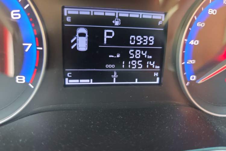 Used Geely Auto Vision 2018 1.5L Automatic Prestige Model Odometer Close Up