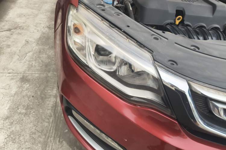 Used Geely Auto Vision 2018 1.5L Automatic Prestige Model Right Front Headlight