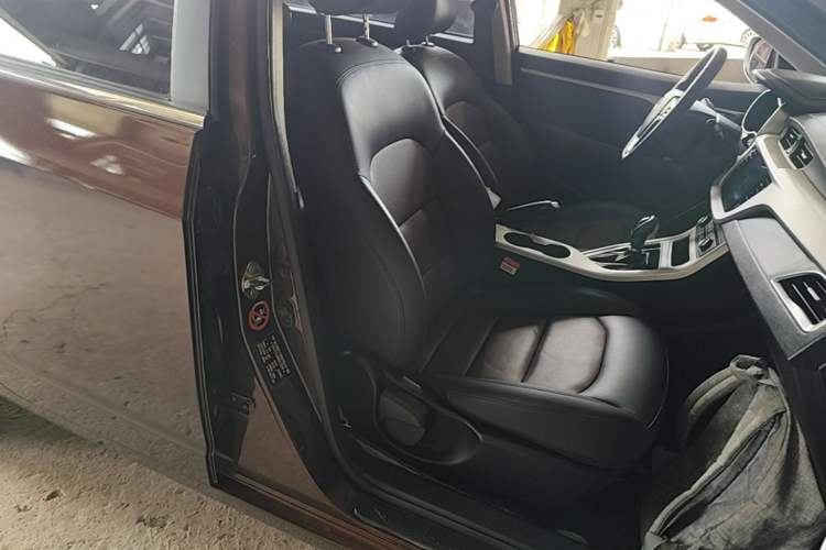 Used Geely Auto Vision 2018 1.5L Automatic Happiness Edition Right Front Seat