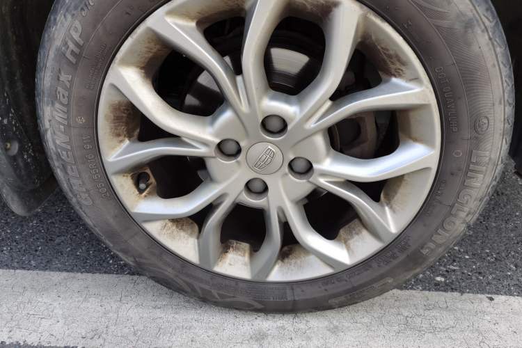 Used Geely Auto Vision 2018 1.5L Manual Happiness Edition Right Front Wheel Hub