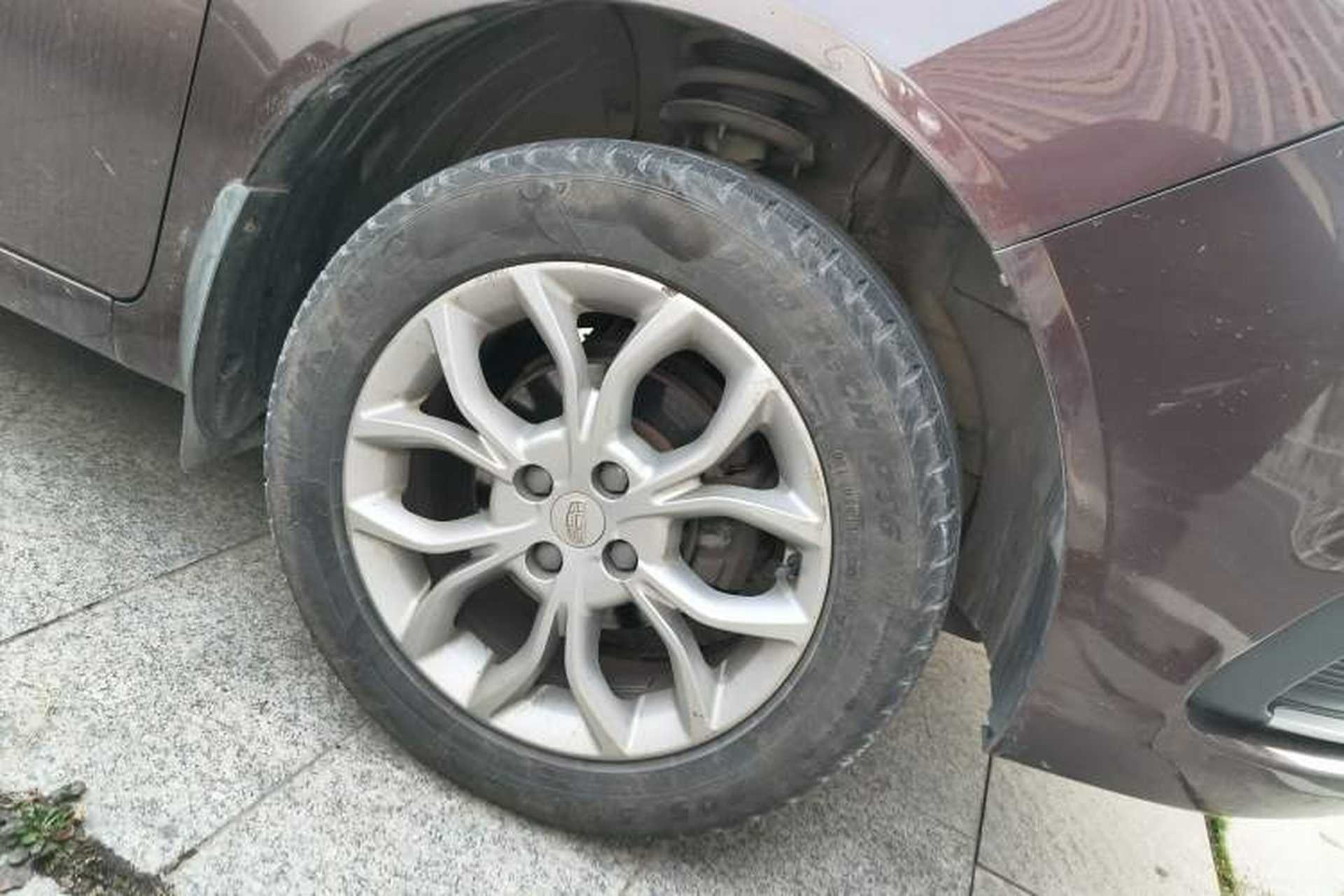 Used Geely Auto Vision 2018 1.5L Manual Happiness Edition Right Front Wheel Hub