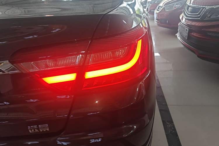 Used Geely Auto Vision 2018 1.5L Automatic Happiness Edition Right Rear Taillight