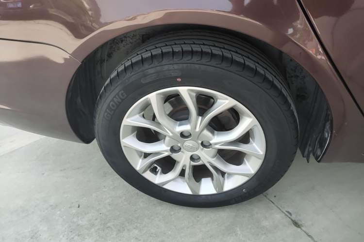 Used Geely Auto Vision 2018 1.5L Manual Happiness Edition Right Rear Wheel Hub