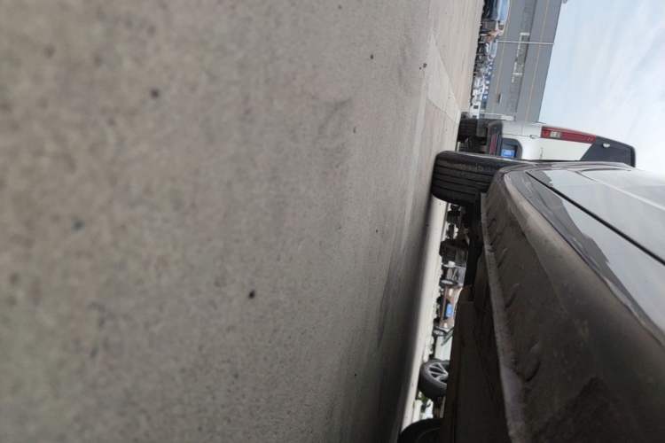 Used Geely Auto Vision 2018 1.5L Automatic Prestige Model Right Side Sill