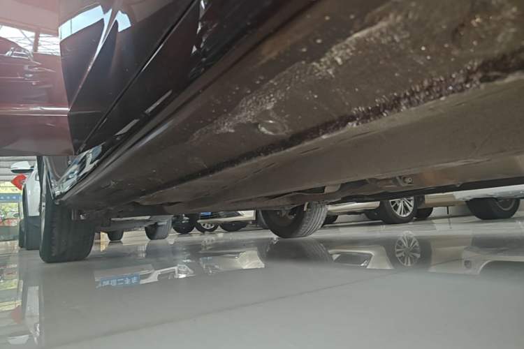 Used Geely Auto Vision 2018 1.5L Automatic Happiness Edition Right Side Sill