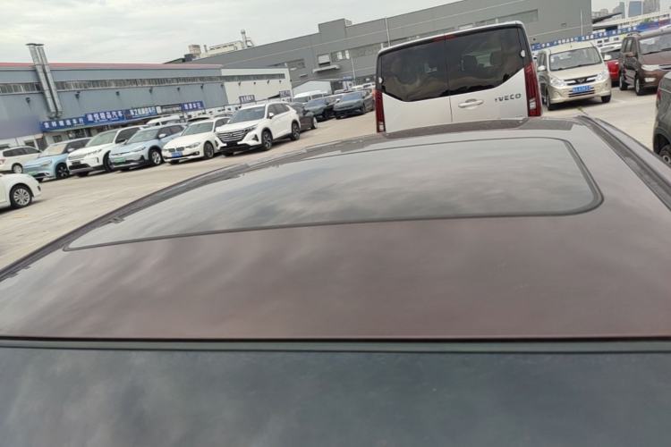 Used Geely Auto Vision 2018 1.5L Automatic Prestige Model Roof