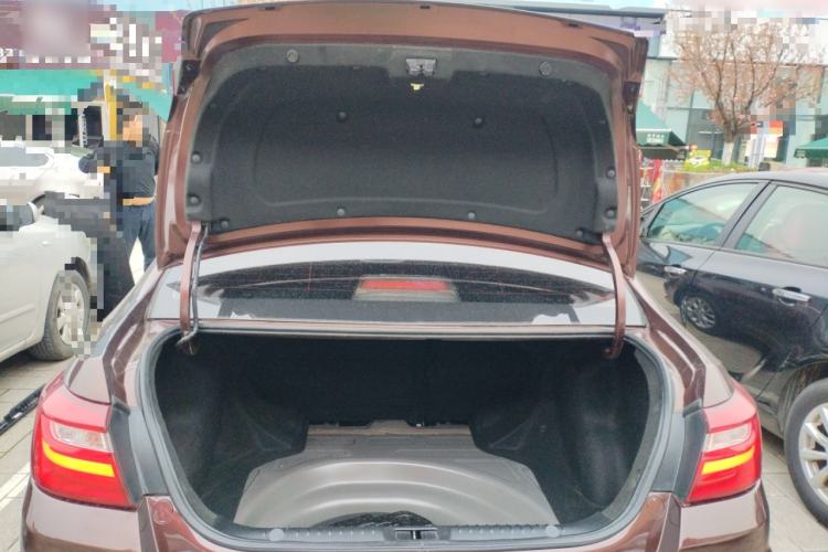 Used Geely Auto Vision 2018 1.5L Manual Happiness Edition Trunk