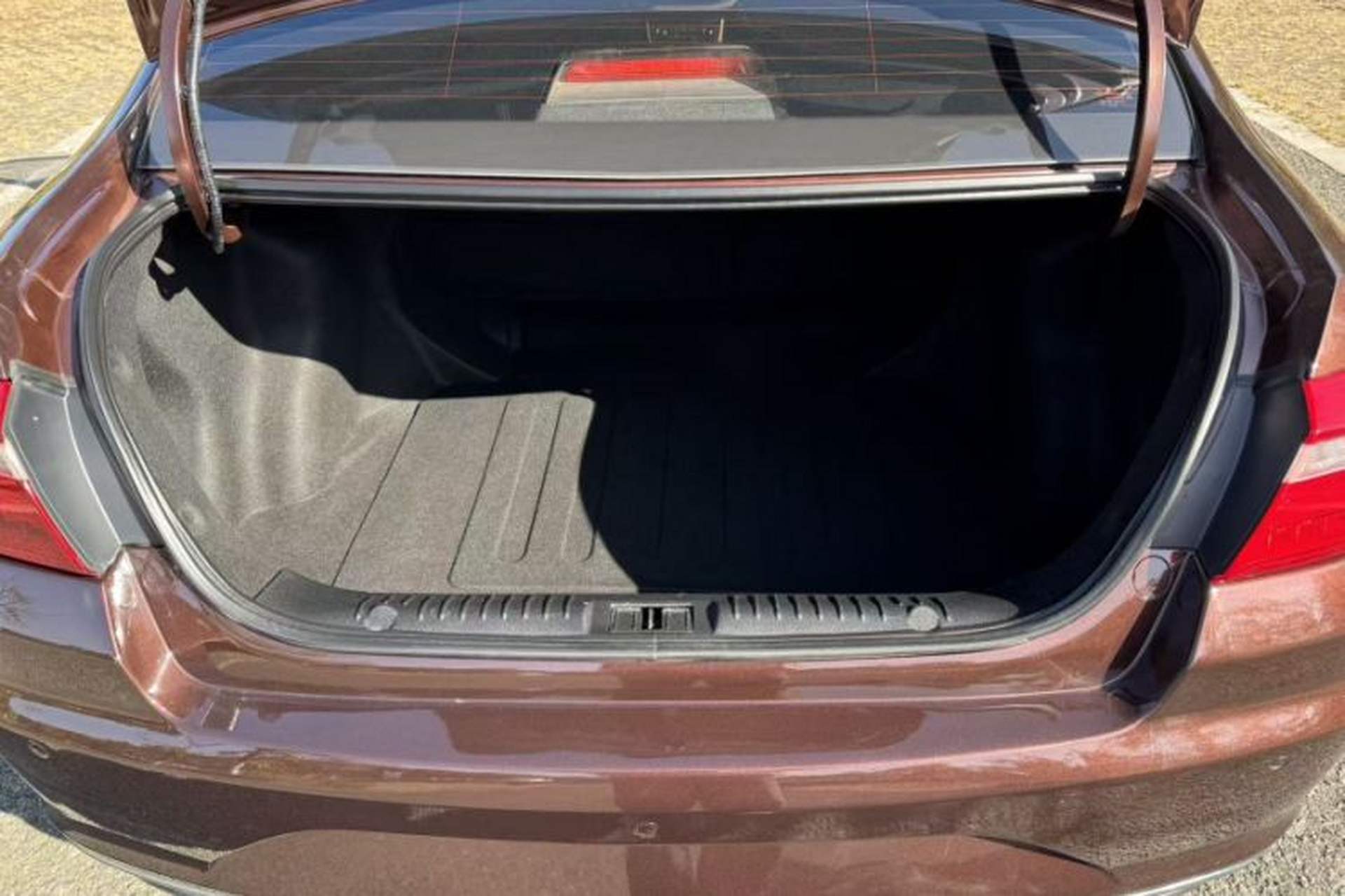 Used Geely Auto Vision 2018 1.5L Automatic Happiness Edition Trunk