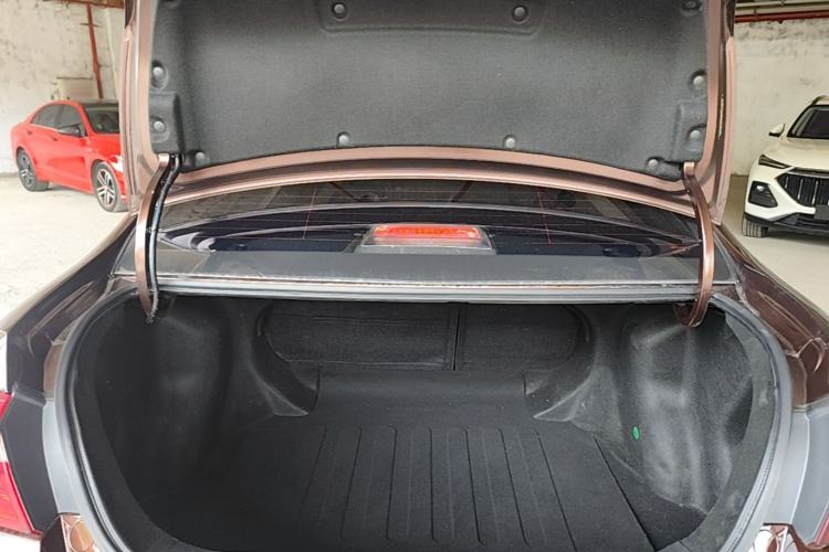 Used Geely Auto Vision 2018 1.5L Automatic Happiness Edition Trunk