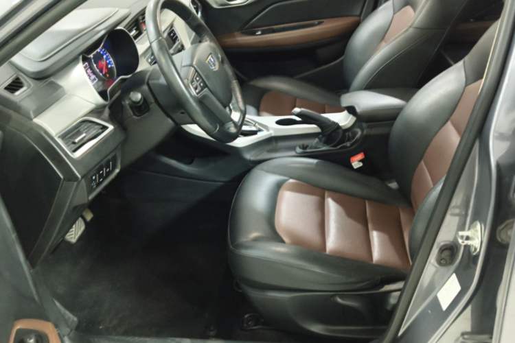 Used Geely Auto Vision 2018 1.5L Automatic Happiness Edition Left Front Seat